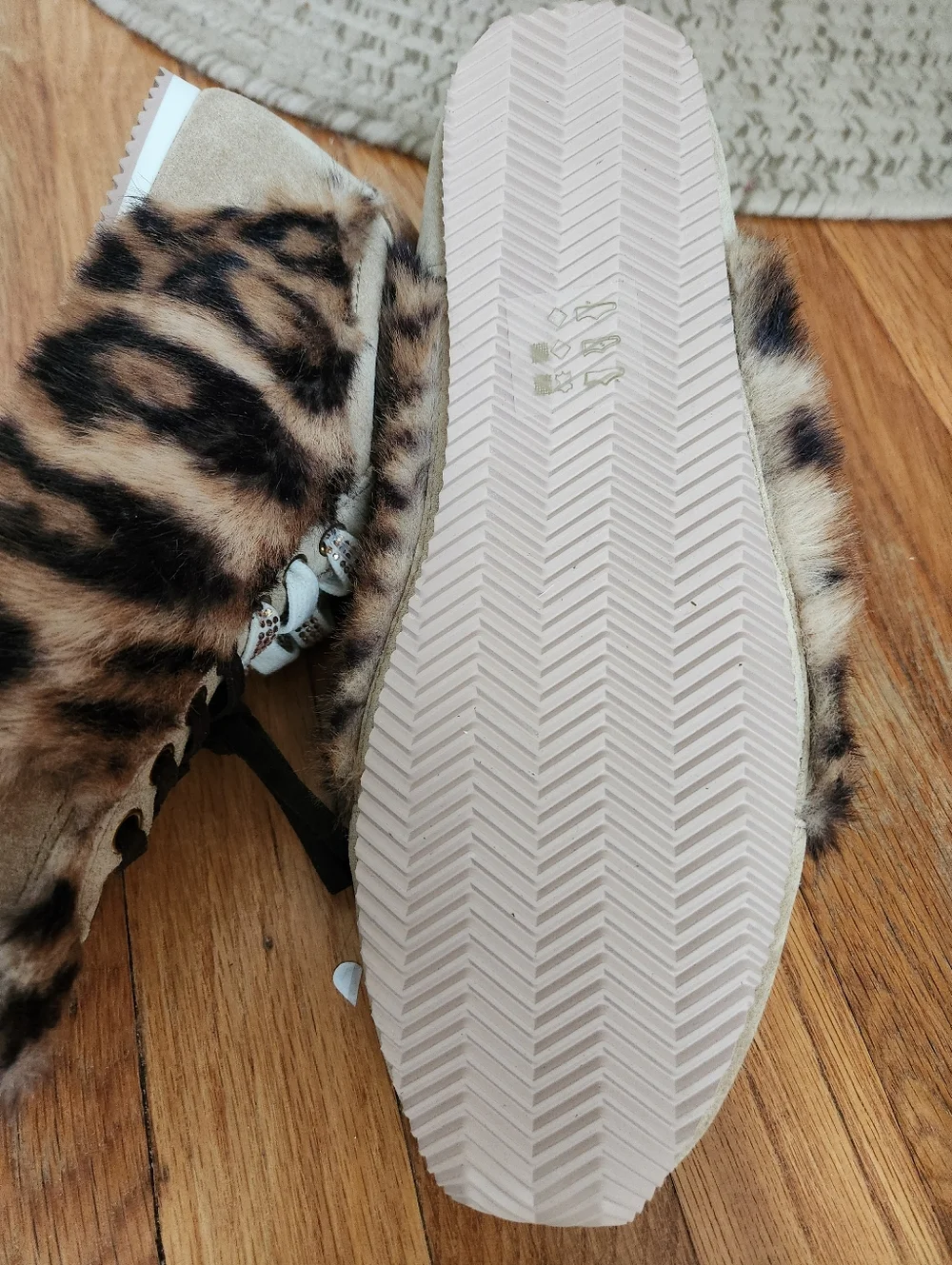 Kurt Geiger Leopard Print Faux Fur Lace-Up Sneakers - Tan